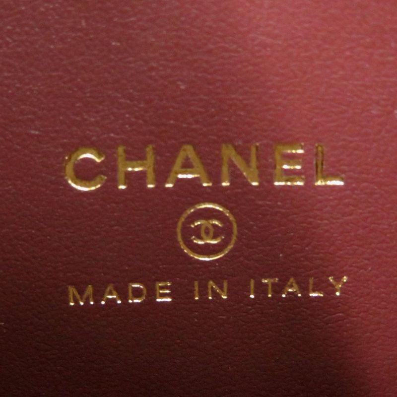 Chanel Matelasse Classic Chain Clutch Ap4425 B10583 C3906 Shiny Grained