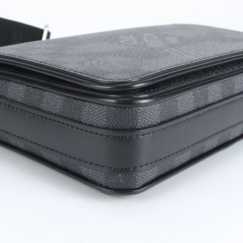 Louis Vuitton Damier Graphite 3D Studio Messenger Leather Shoulder Bag With