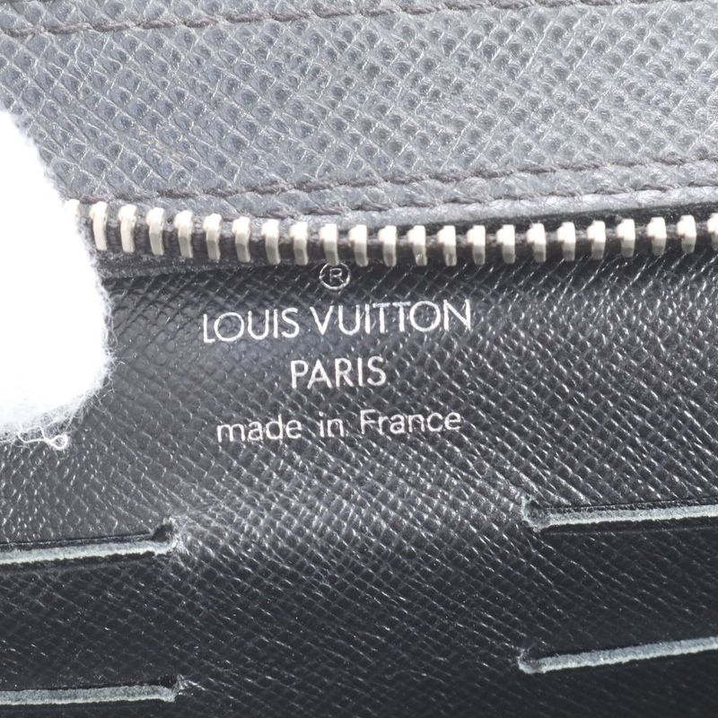 Louis Vuitton Taiga Neo Pavel M32902 Leather Second Bag Clutch Pouch Commuter