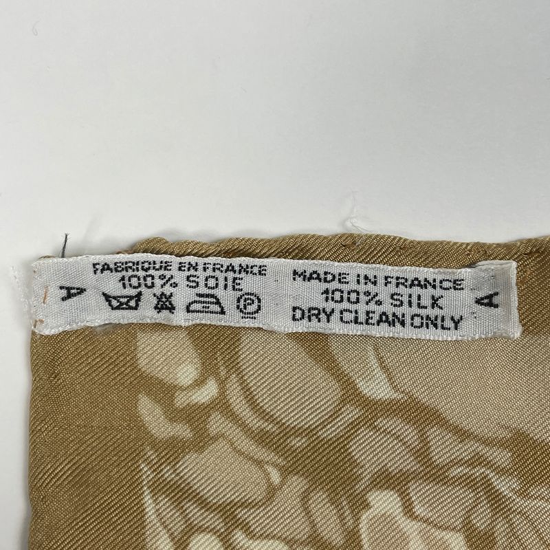 Hermes Carré 90 Carpe Diem Enjoy the Day Sun Moon Stars Scarf Silk Beige
