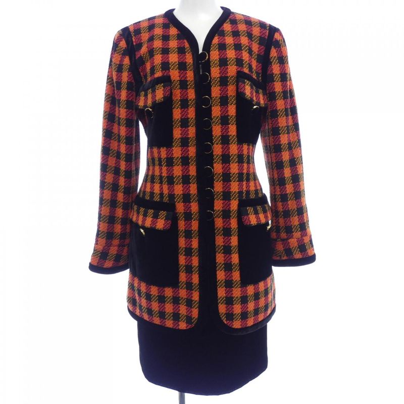 Chanel Collection22 20501 Suit