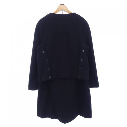 Chanel P20564v11746 03c Suit