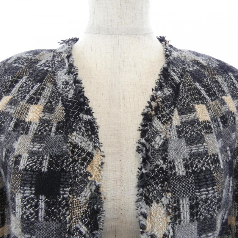 Chanel P26751v17018 05a Collarless Jacket