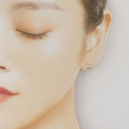 Tiffany & Co Loving Heart Mini Earrings