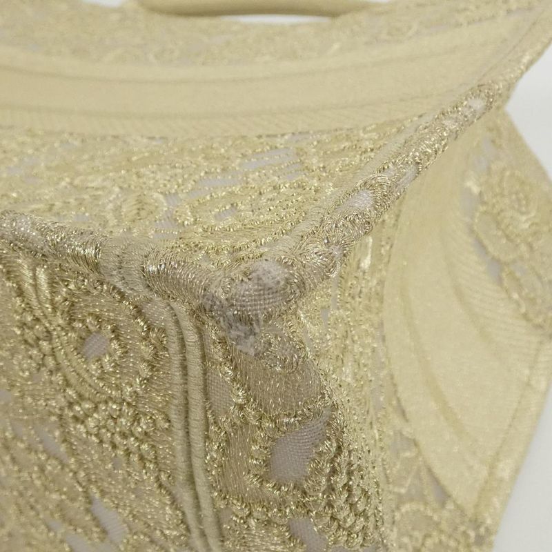 Christian Dior Book Tote Medium M1296zeav Bag