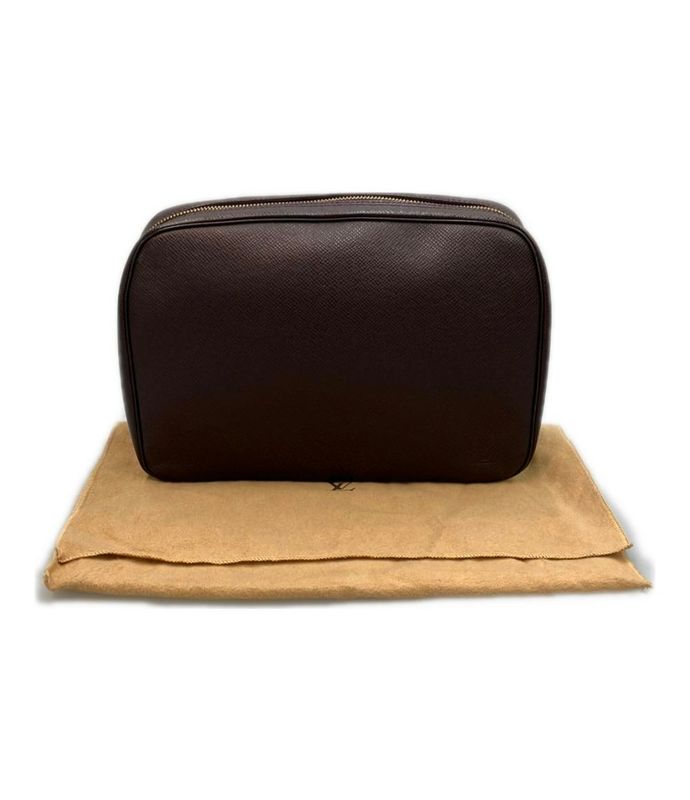 Louis Vuitton Clutch Bag Second Bag Taiga Trousse Toilette M30216 Men's Louis