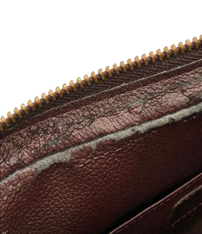 Louis Vuitton Clutch Bag Second Bag Taiga Trousse Toilette M30216 Men's Louis