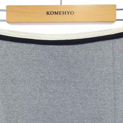 Chanel P11229v06479 98p Skirt