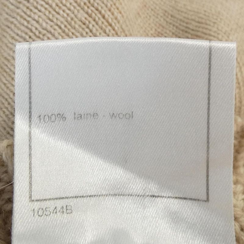 Chanel P16325v00838 00a Knitwear