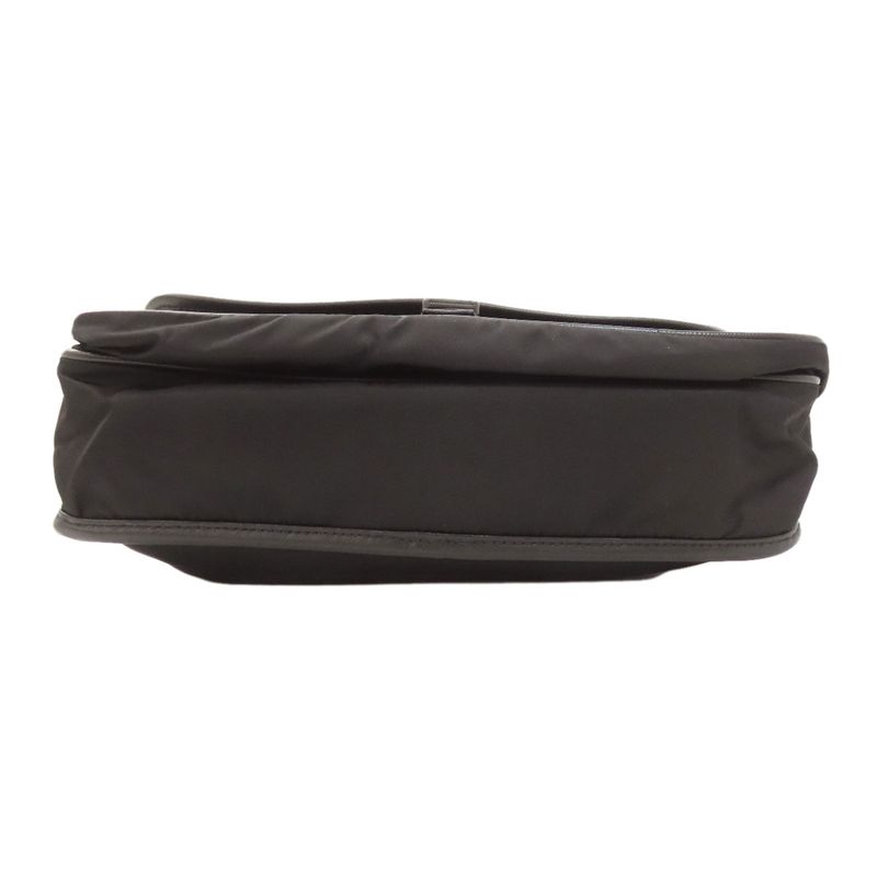 Prada V166 Messenger Bag Logo Hardware Shoulder Bag Nylon Women