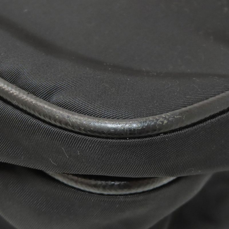 Prada V166 Messenger Bag Logo Hardware Shoulder Bag Nylon Women