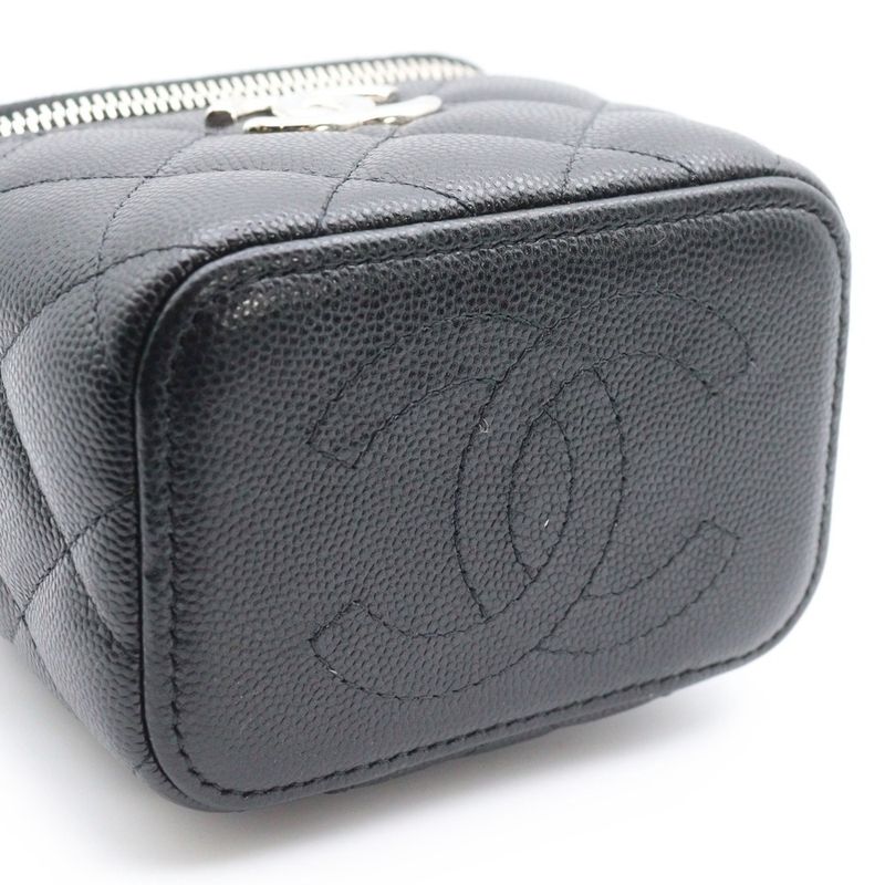 Chanel Mini Vanity Chain Shoulder Bag Black Caviar Skin Silver Hardware Ap2718
