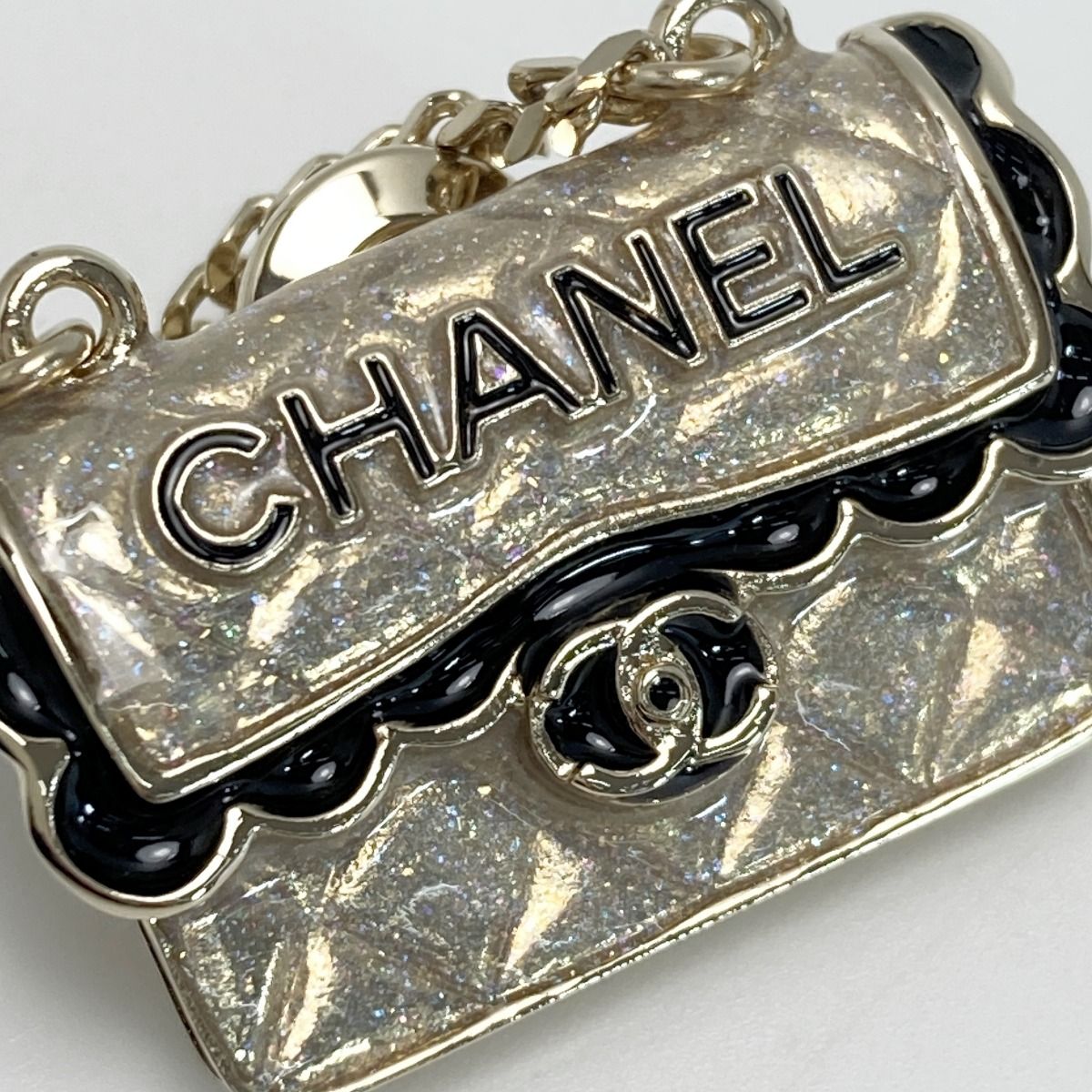 Chanel Matelasse Bag Motif Pin Brooch C24b Gold GP Here Mark