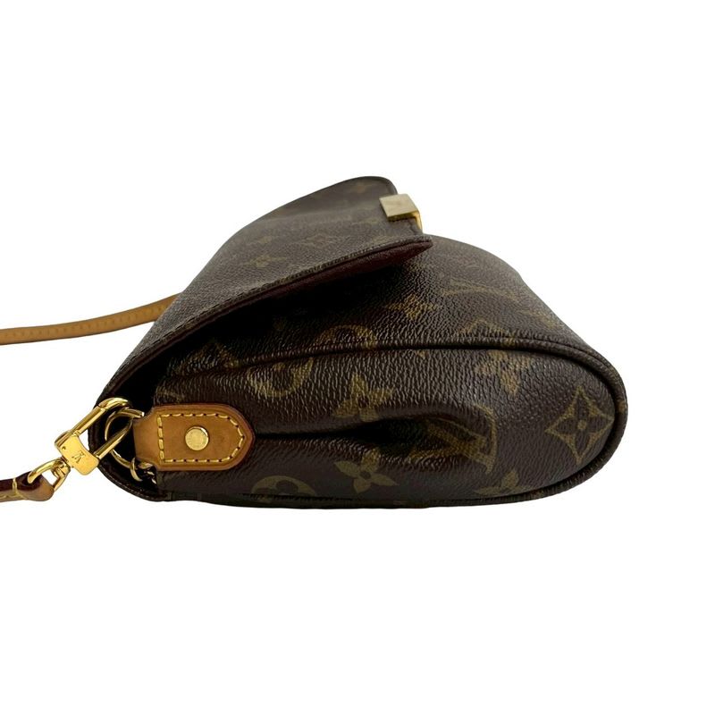 Louis Vuitton Favorite MM Leather 2-Way Chain Handbag Shoulder Bag Pochette