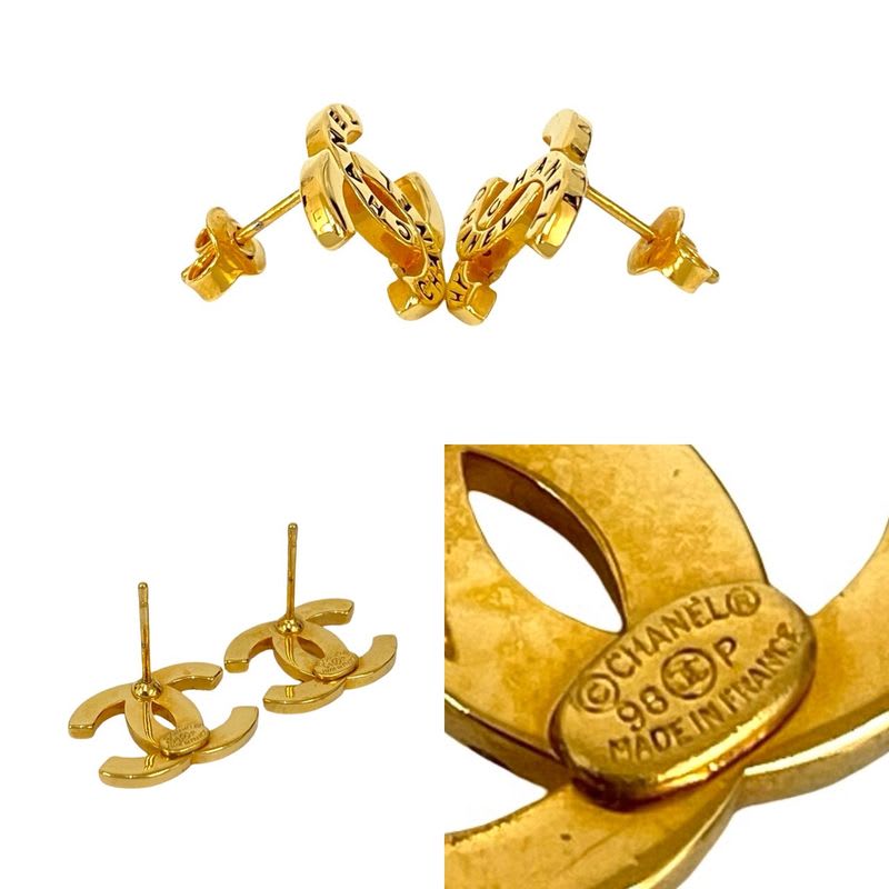 Chanel Vintage Logo Coco Mark GP Earrings Accessories Ladies 98P