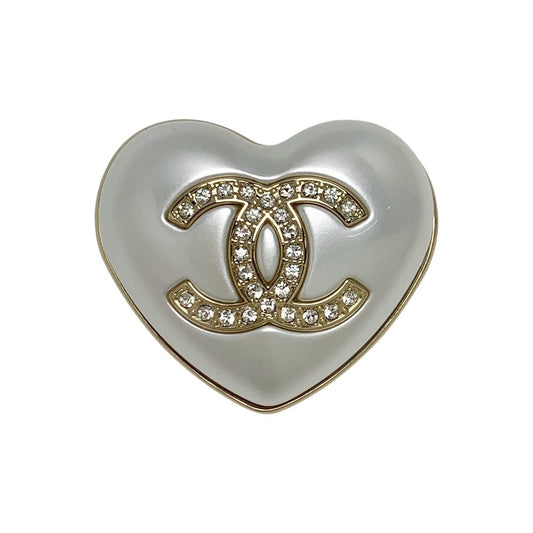 Chanel Heart Here Mark Rhinestone A21b Gold Brooch