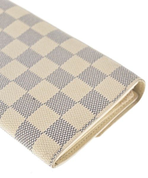 Louis Vuitton Wallet and Coin Case Women's