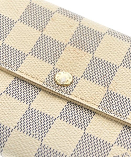 Louis Vuitton Wallet and Coin Case Women's