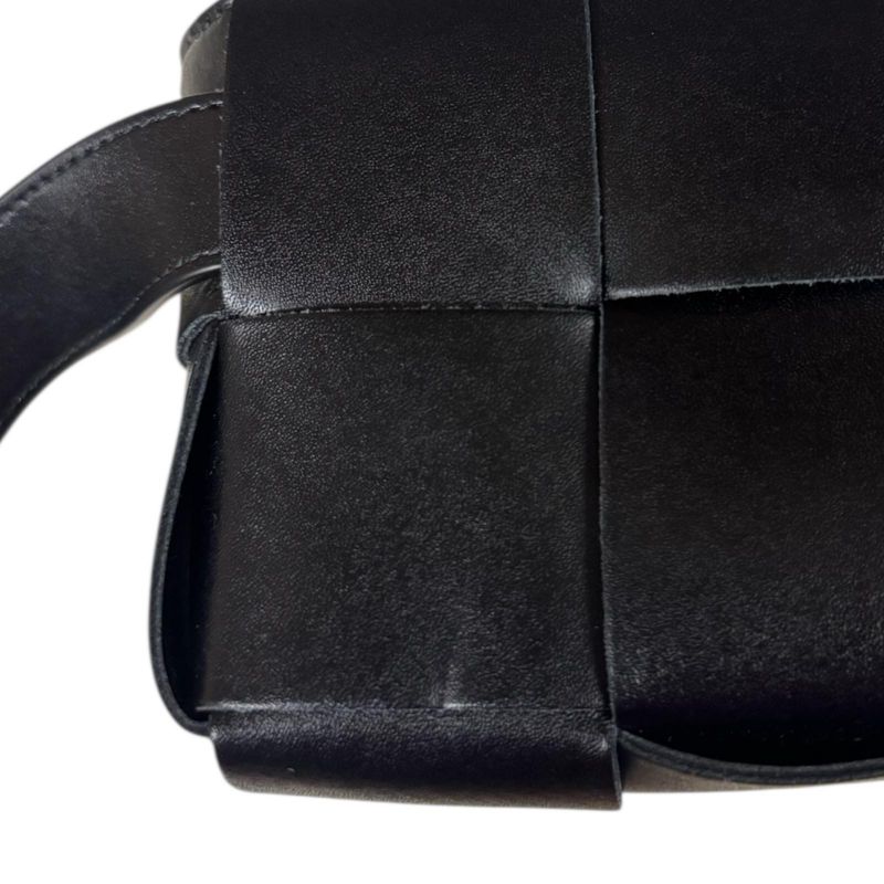 Bottega Veneta Cassette Belt Bag Mini Maxi Intrecciato Body Bag Leather Black
