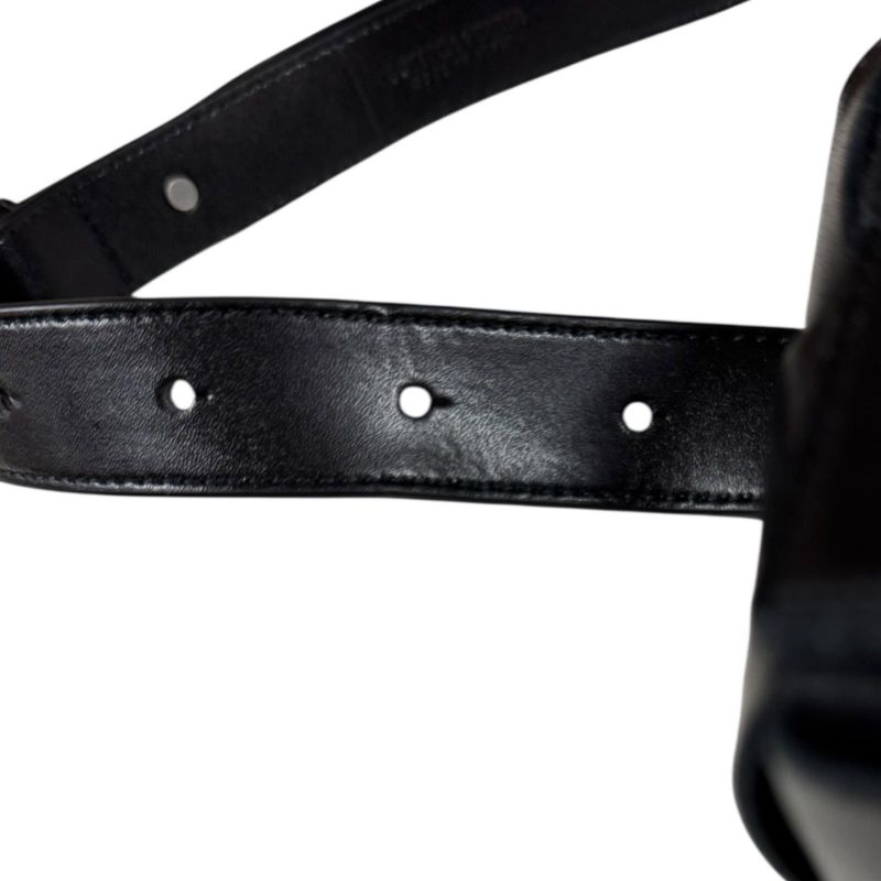 Bottega Veneta Cassette Belt Bag Mini Maxi Intrecciato Body Bag Leather Black