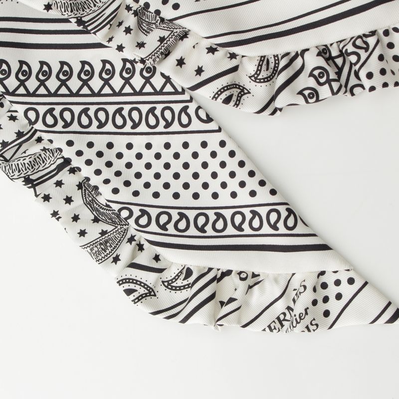 Hermes Twilly Silk Frilled Apron Doll Scarf H852978s White