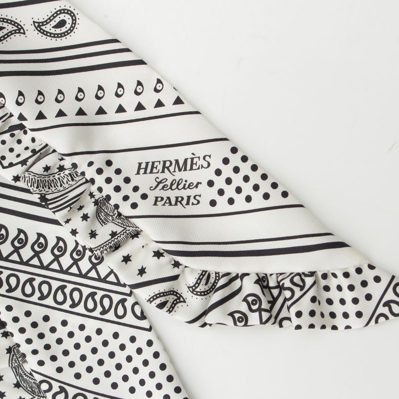 Hermes Twilly Silk Frilled Apron Doll Scarf H852978s White