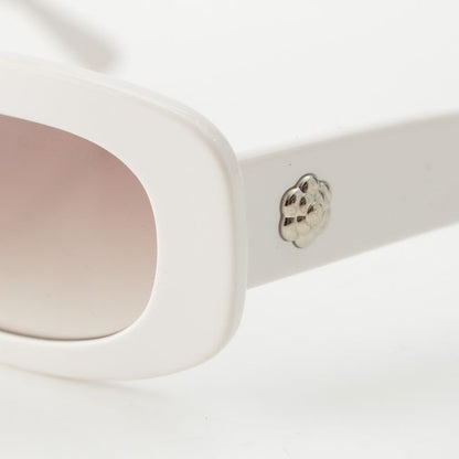 Chanel Coco Mark Camellia Sunglass Es Eyewear C716 13 White 5317 135