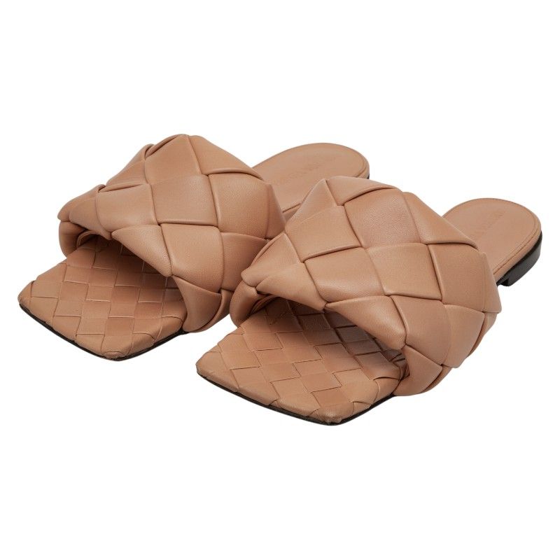 Bottega Veneta Intrecciato Lido Sandals Flat Sandals Size: 38 Beige Leather