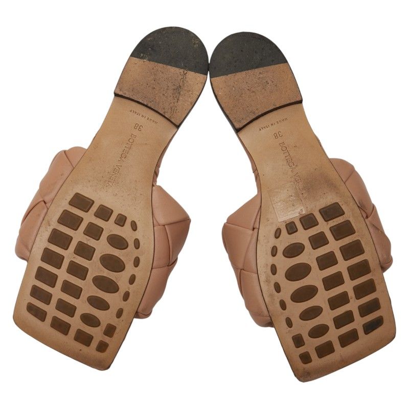 Bottega Veneta Intrecciato Lido Sandals Flat Sandals Size: 38 Beige Leather