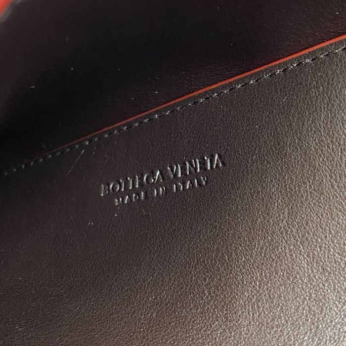 Bottega Veneta Triangle Pouch Coin Case Leather Red 651441 Bottega Veneta