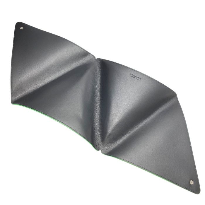Bottega Veneta Clutch Bag Second Bag Triangle Leather Triangle Leather Pouch