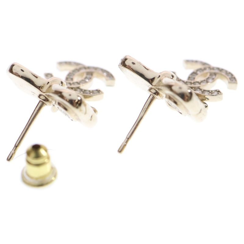 Chanel Coco Mark Rhinestone Ribbon Earrings Gold GP L25p