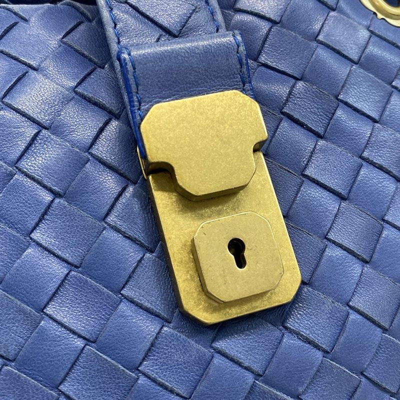 Bottega Veneta Capri 162112 Blue Leather