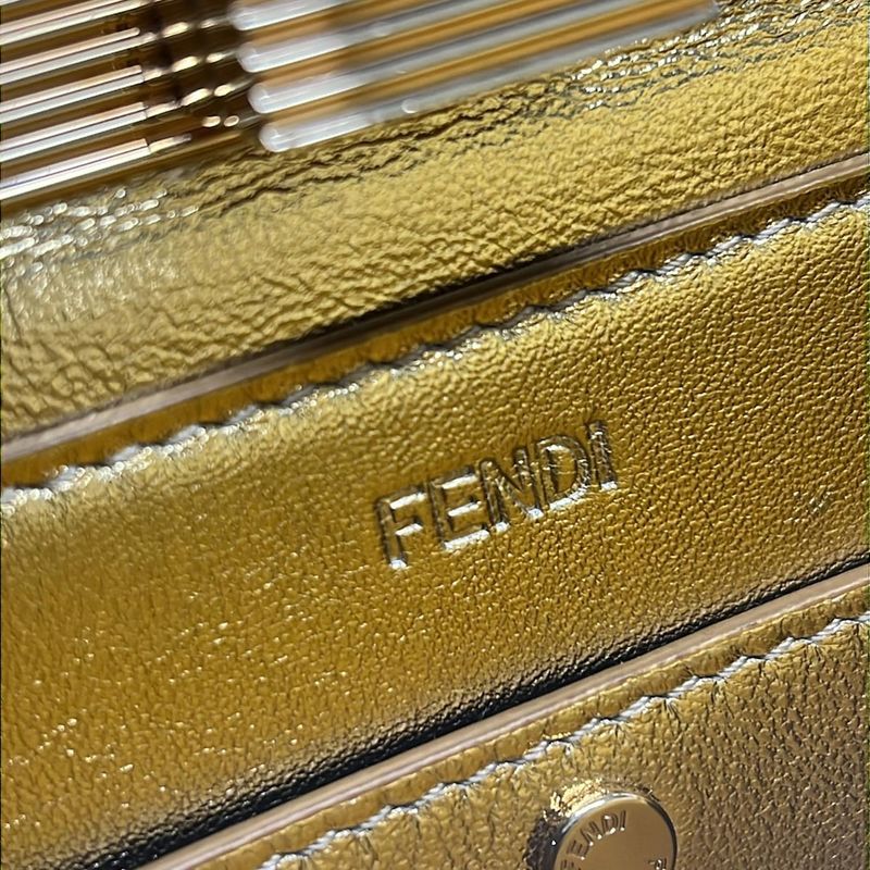 Fendi Handbag Excellent Condition Peekaboo Icyou East West 8bn323 Light Pink