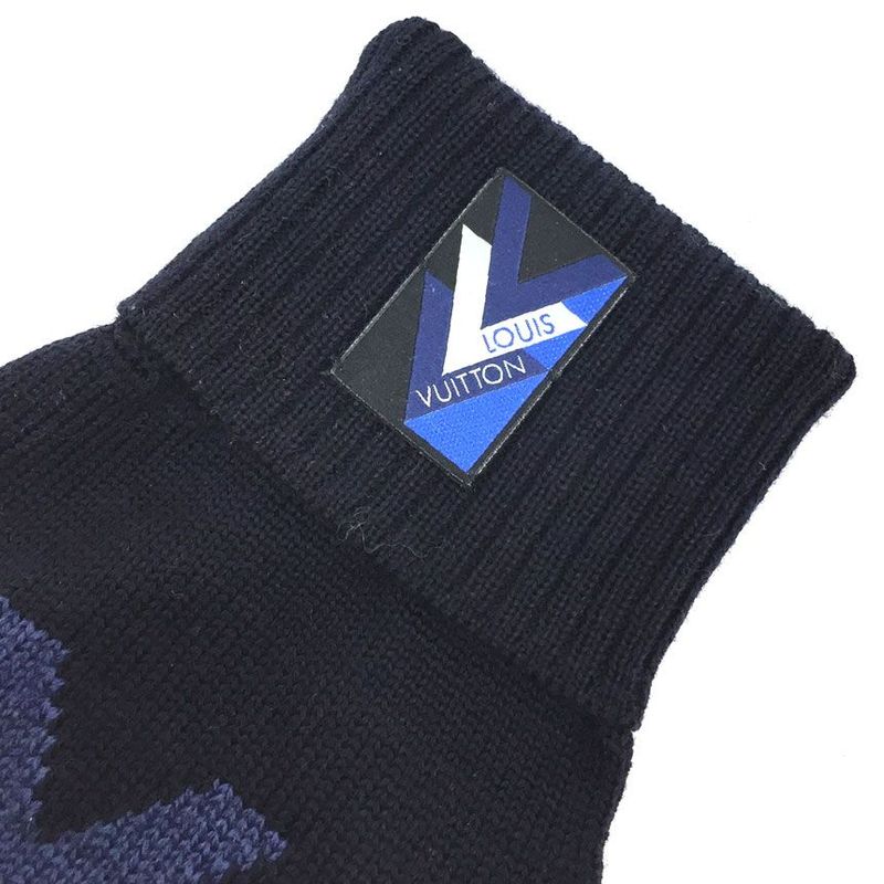 Unused Louis Vuitton Gon Triple V Gloves Knitted Gloves Aq6081