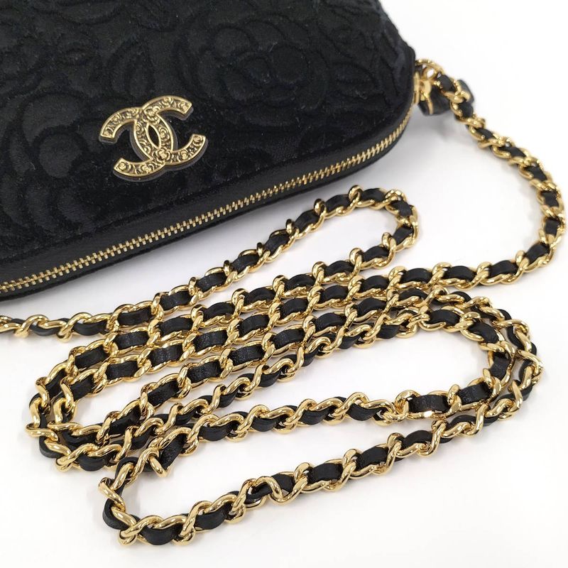 Chanel Chain Shoulder Pouch Velvet Black