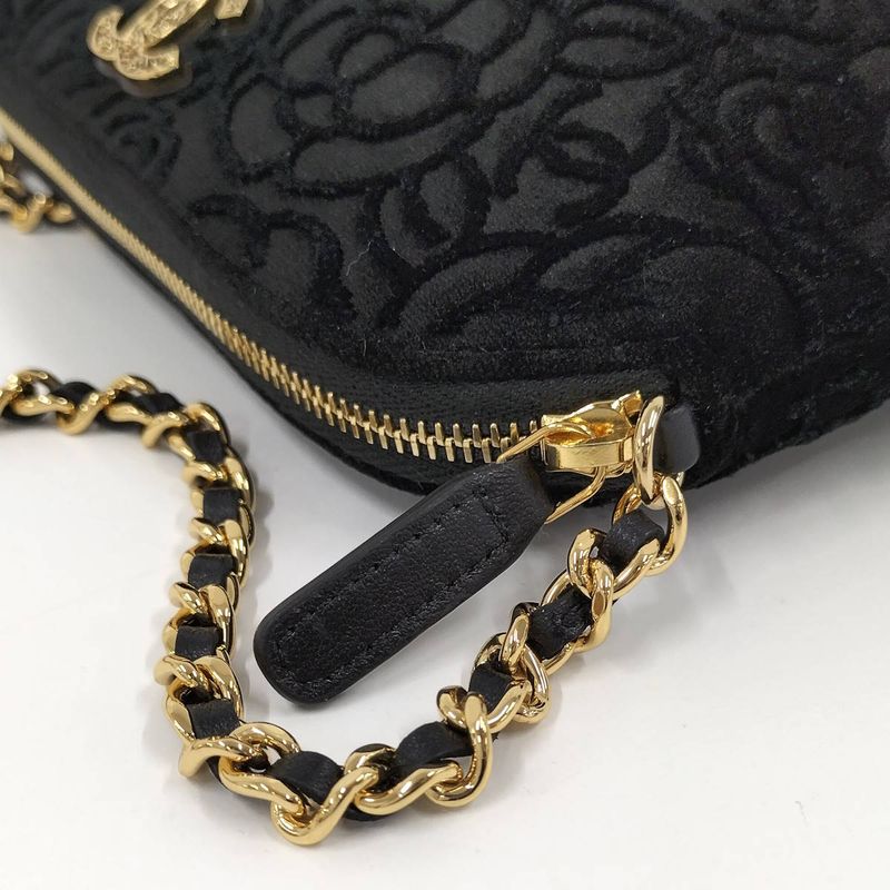 Chanel Chain Shoulder Pouch Velvet Black