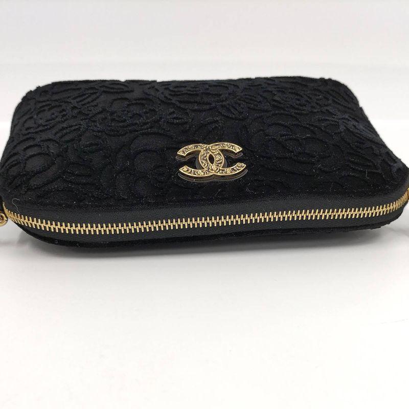 Chanel Chain Shoulder Pouch Velvet Black