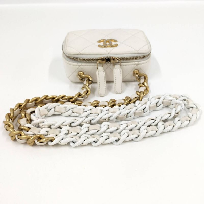 Chanel Chain Shoulder Bag Matelasse Coco Mark Coin Case Lambskin White Ap2738