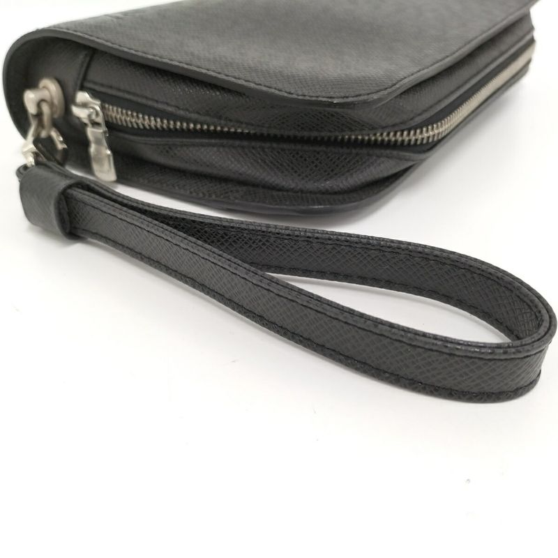 Louis Vuitton Baikal Second Bag Taiga Ardoise M30182