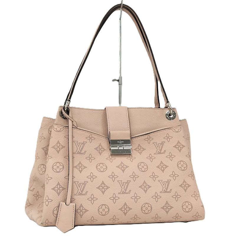 Louis Vuitton Sèvres Tote Monogram Mahina Leather Magnolia Pink M41789