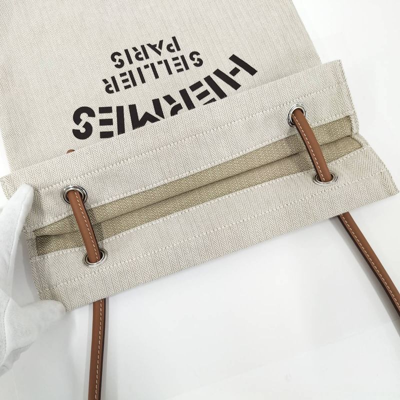 Hermes Aline MM Twirl Chevron Canvas Beige