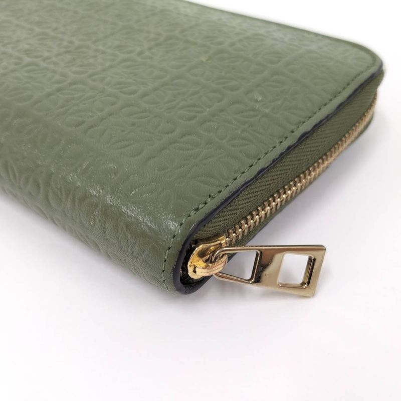 Loewe Repeat Anagram Round Zipper Long Wallet Leather Green C499t12
