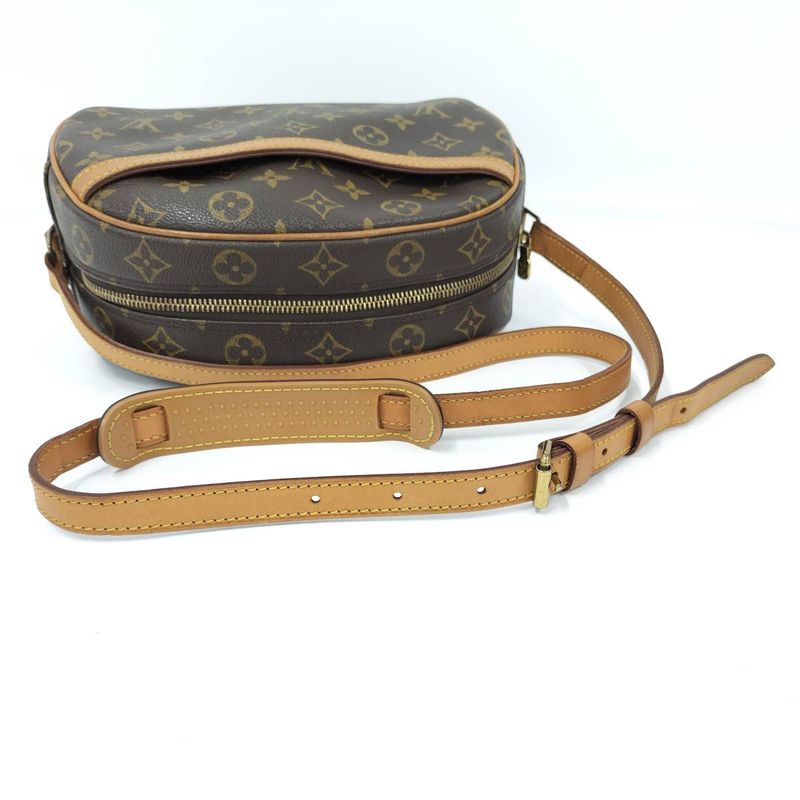 Louis Vuitton Blois Shoulder Bag Monogram M51221