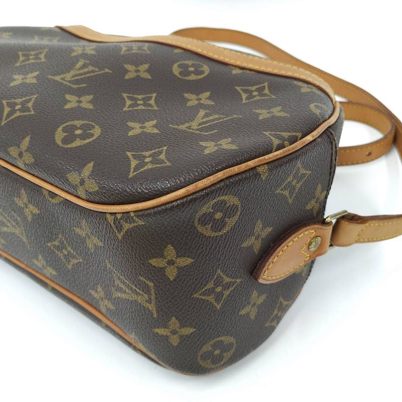 Louis Vuitton Blois Shoulder Bag Monogram M51221