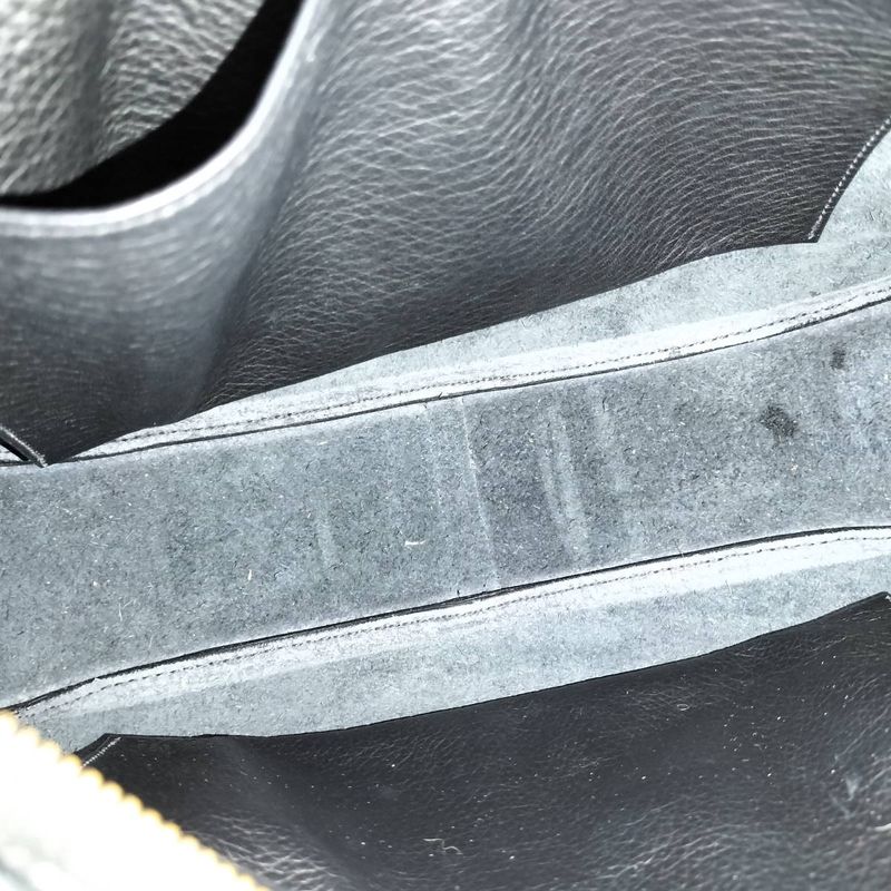 Hermes Trim 31 Leather Shoulder Bag Black Stamped "y"