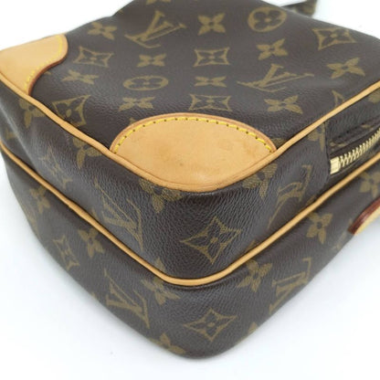 Louis Vuitton Amazon Shoulder Bag Monogram M45236