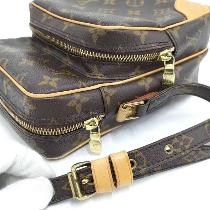 Louis Vuitton Amazon Shoulder Bag Monogram M45236
