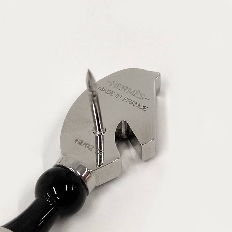 Hermes Cavalier Chess Pin with Horse Shape Horse Motif Metal Black Silver