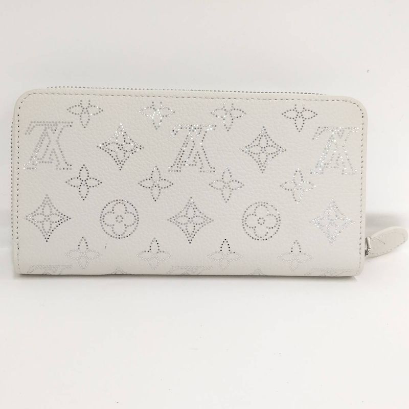 Louis Vuitton Round Zipper Long Wallet Zippy Wallet Monogram Mahina M81642